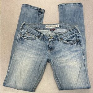 Hollister Women's Faded Straight Leg Jeans Size 1S